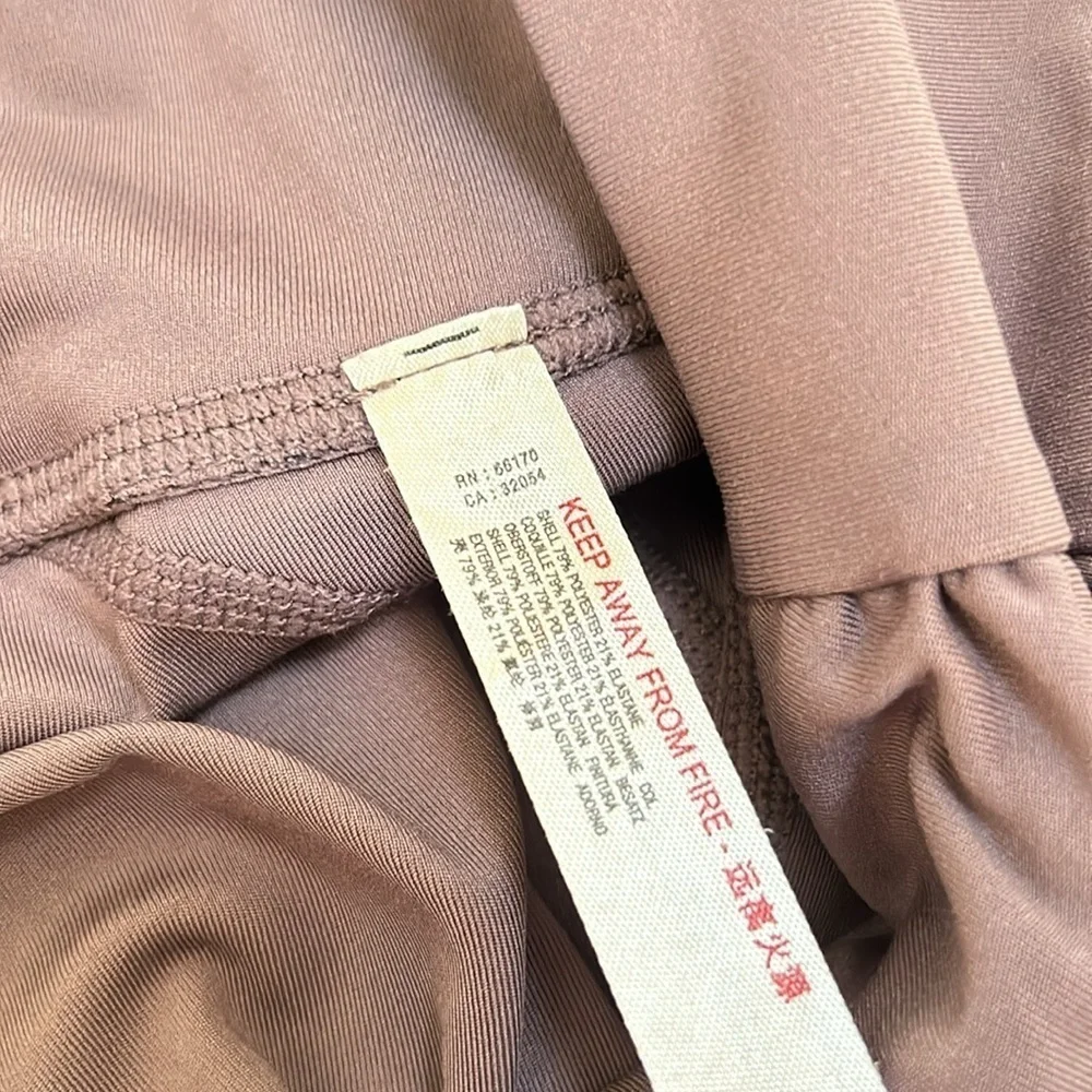 Free People Movement Womens Mauve Lavender Capri Leggings SP Ruched Athleisure - Picture 11 of 14